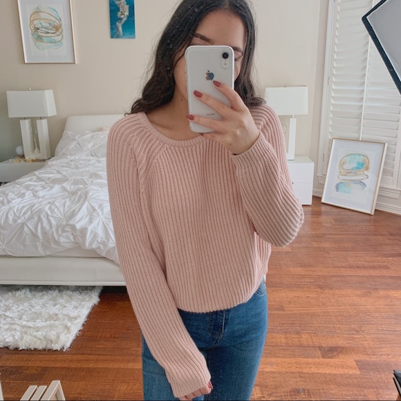 Forever 21 Sweaters - Light Pink Knitted Sweater